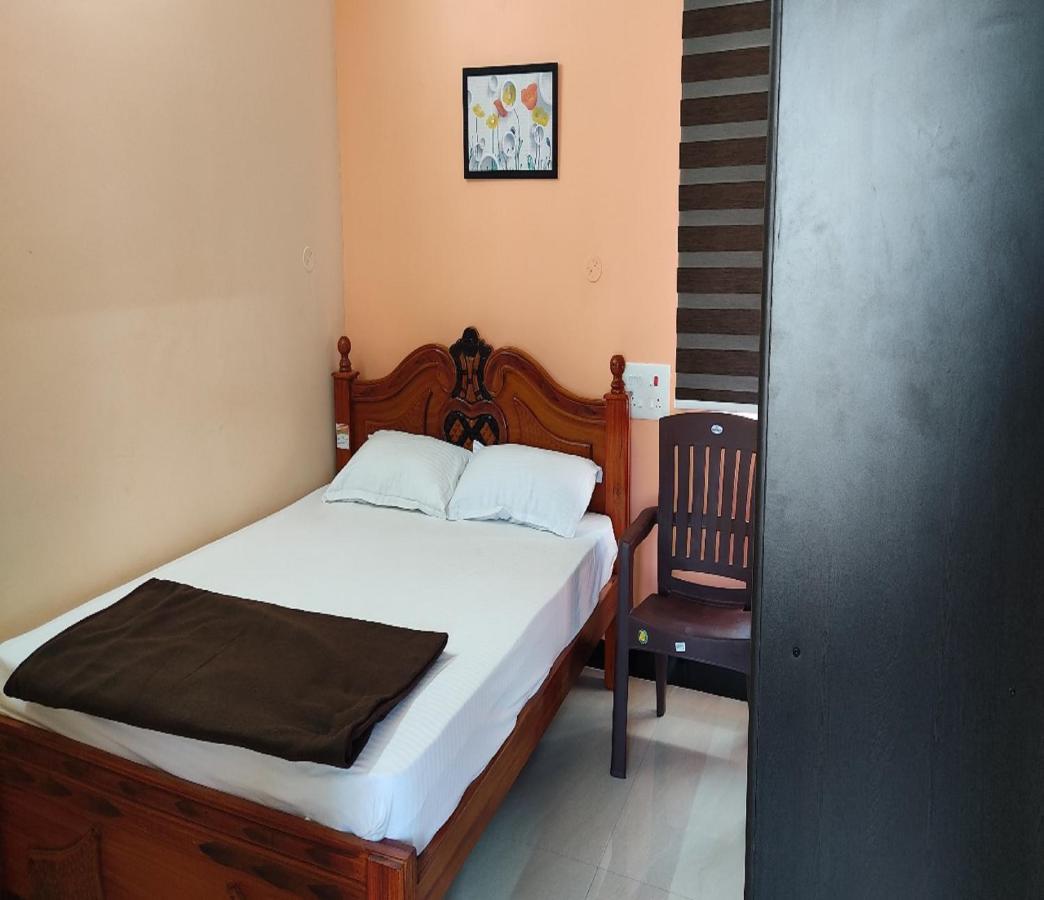 Отель Jeeva Residency Thalaivasal Экстерьер фото